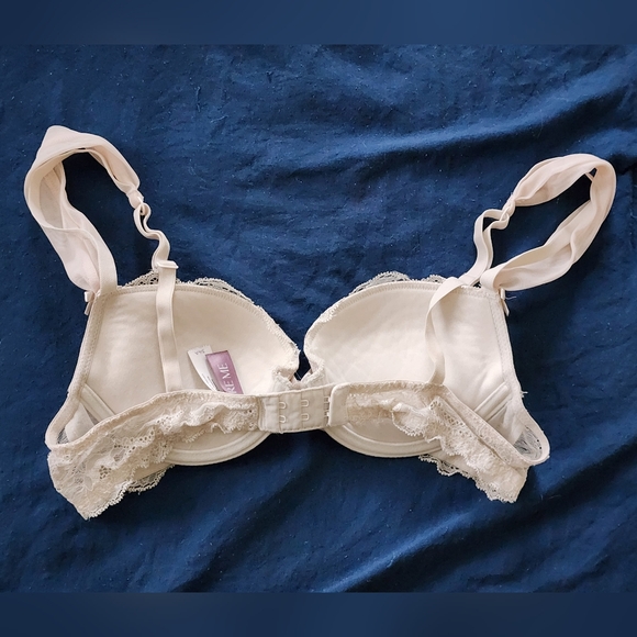 Adore Me Clairabelle Push Up Bra - Picture 2 of 4